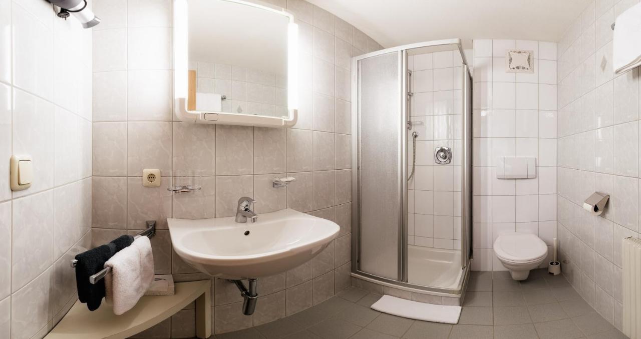 Hotel Regina Серфаус Экстерьер фото