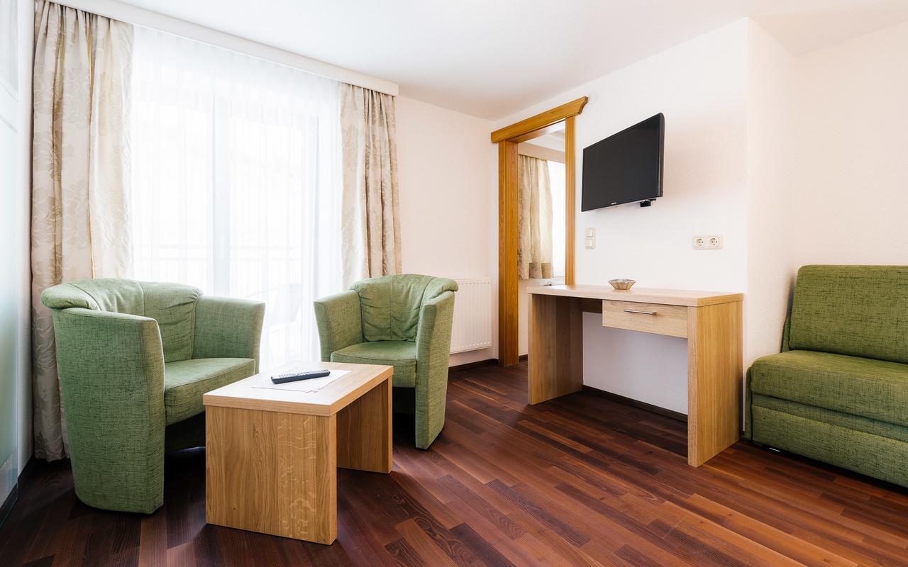 Hotel Regina Серфаус Экстерьер фото